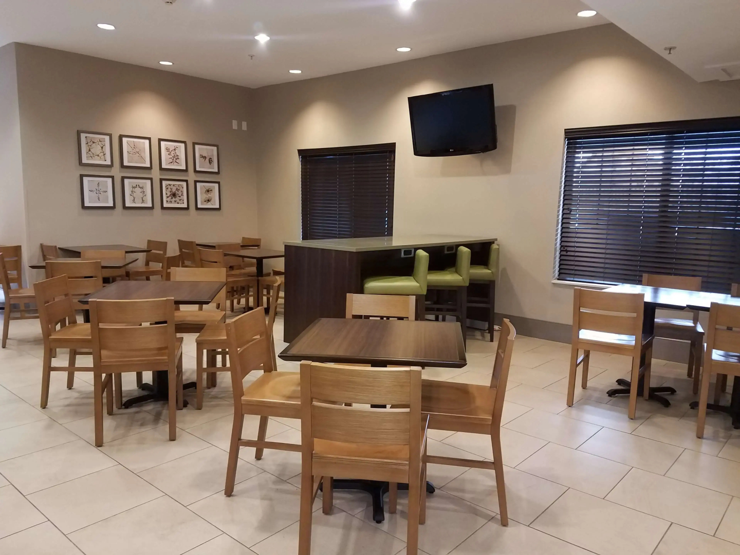 Photo - Country Inn & Suites by Radisson, Indianapolis Airport South, IN