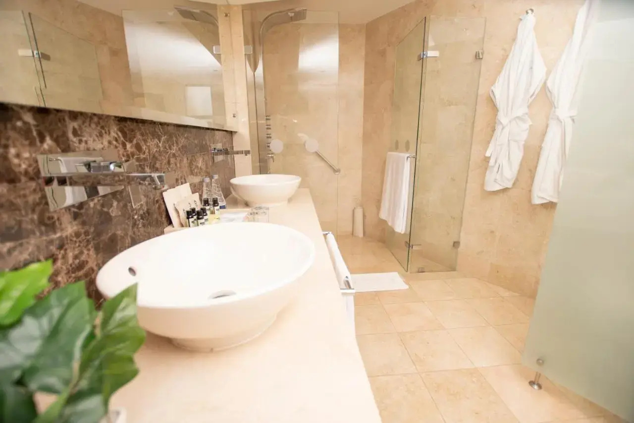 Photo - Hotel Dann Carlton Cali