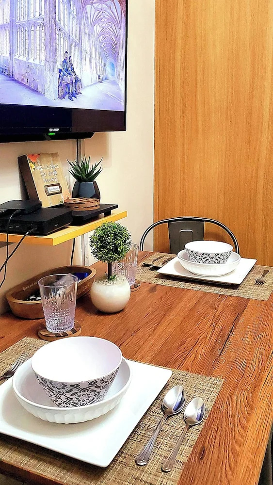 Foto - Urban Retreat at Shell Residences With Netflix 300mbps Wifi