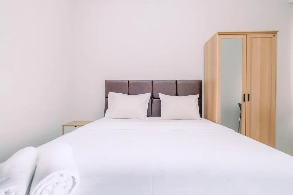 Cozy And Modern Look Studio Transpark Juanda Bekasi Timur Apartment