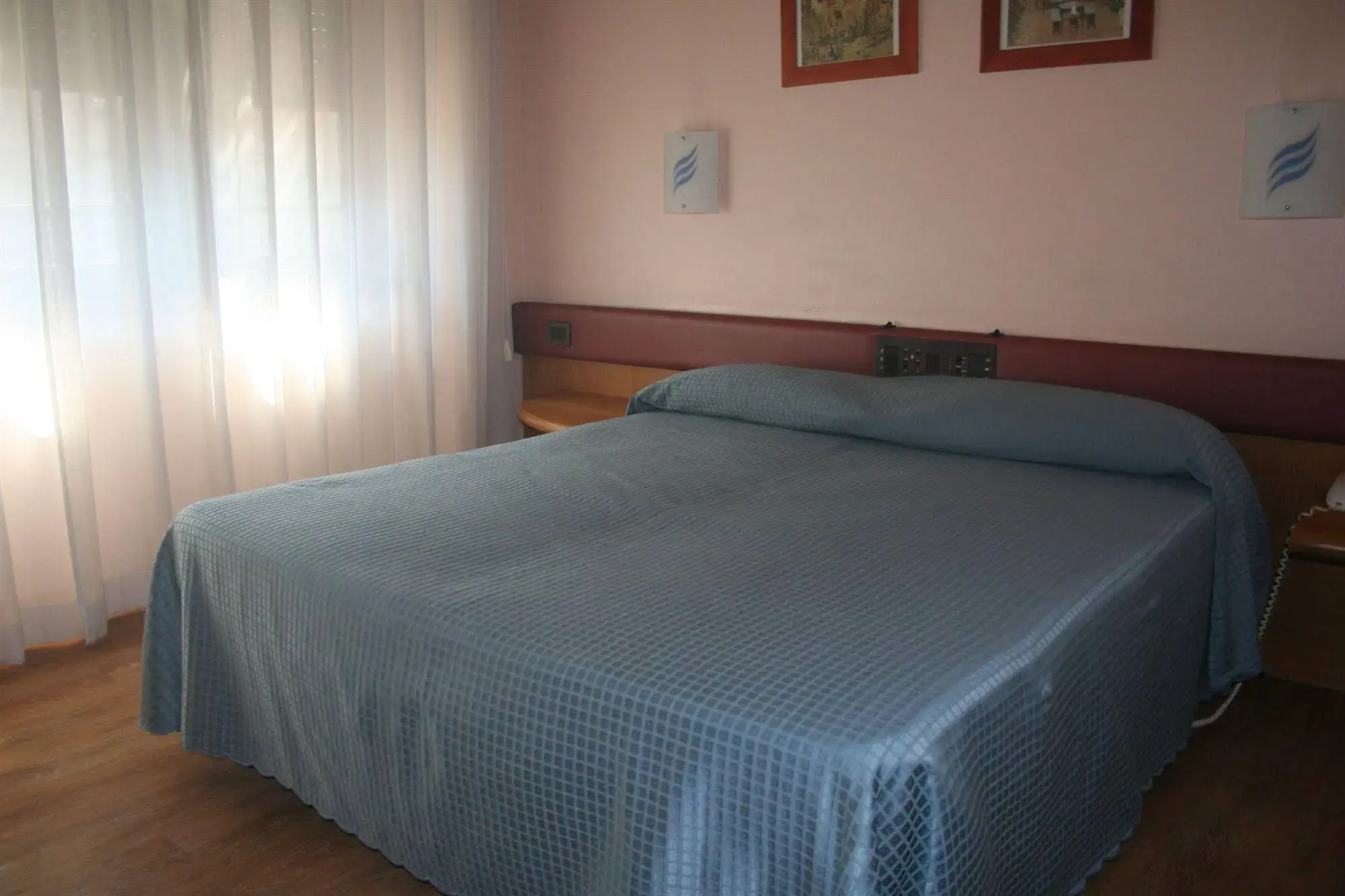 Photo - Albert Hotel