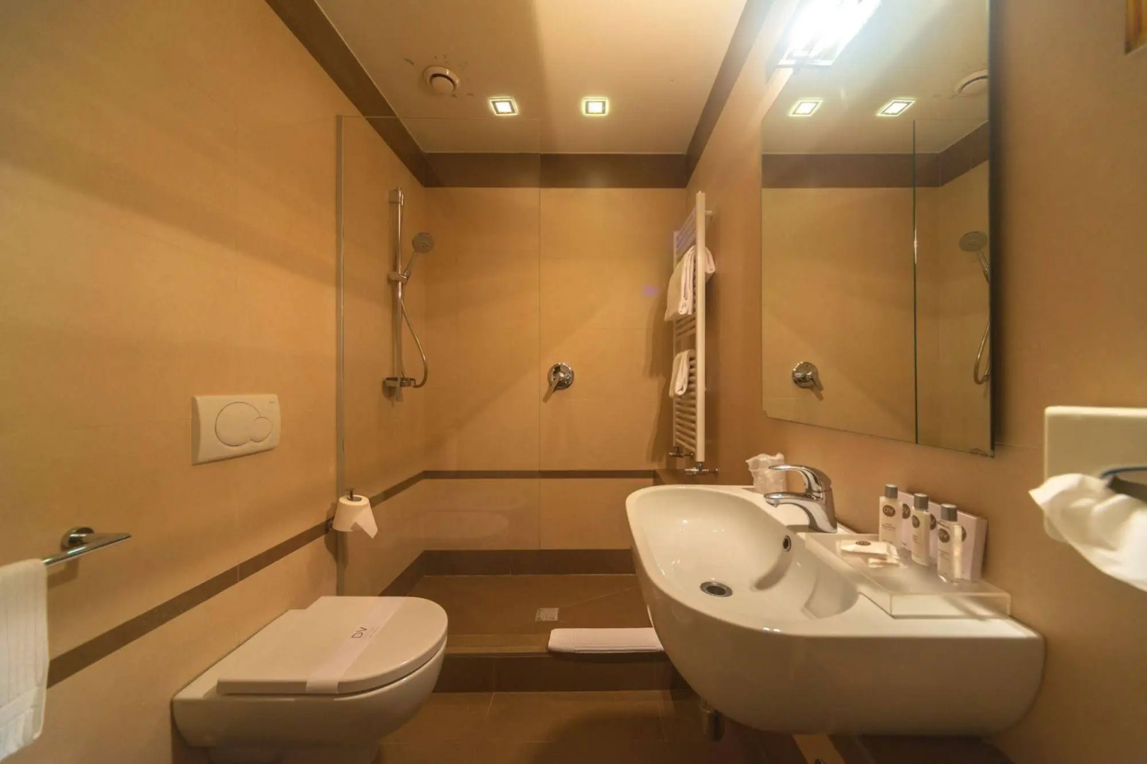 Foto - Hotel De La Ville