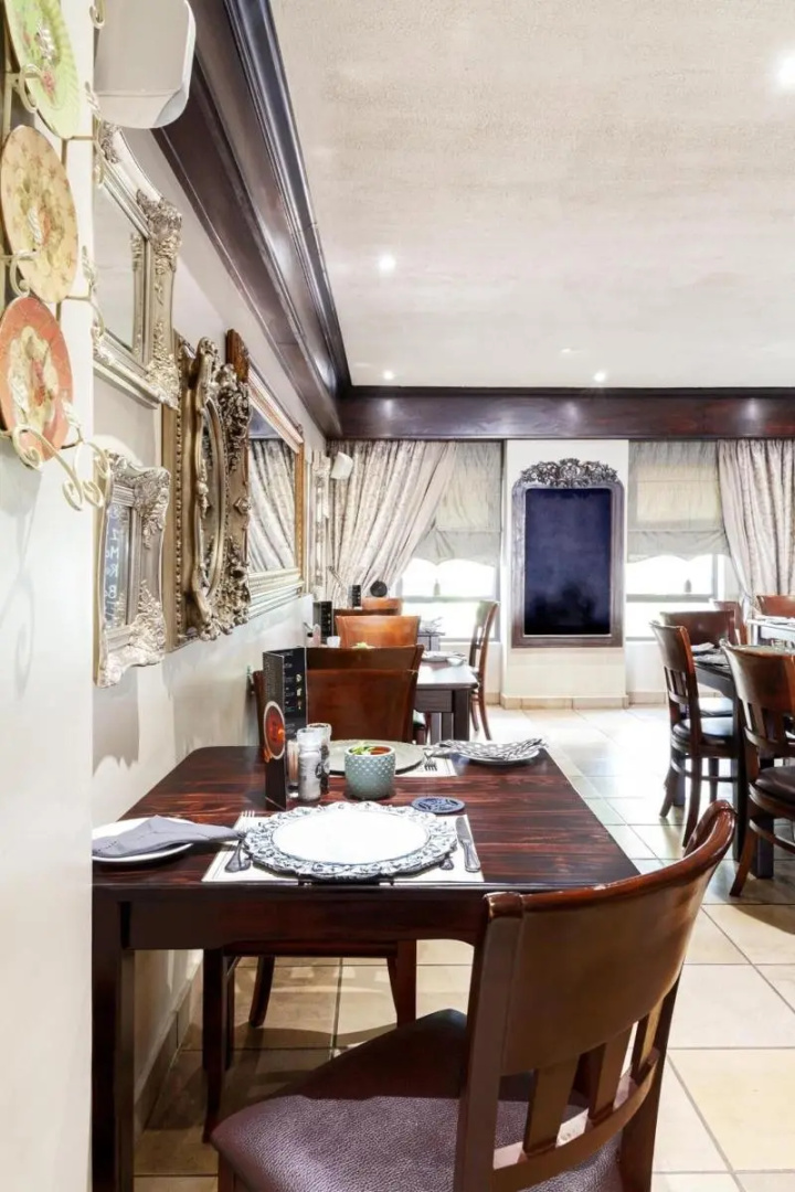 Photo - InnJoy Boutique Hotel