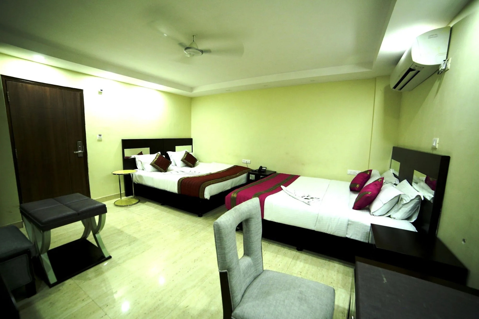 Foto - Hotel Neu Villa I Top Location Near Connaught Place and New Delhi Railway Stn