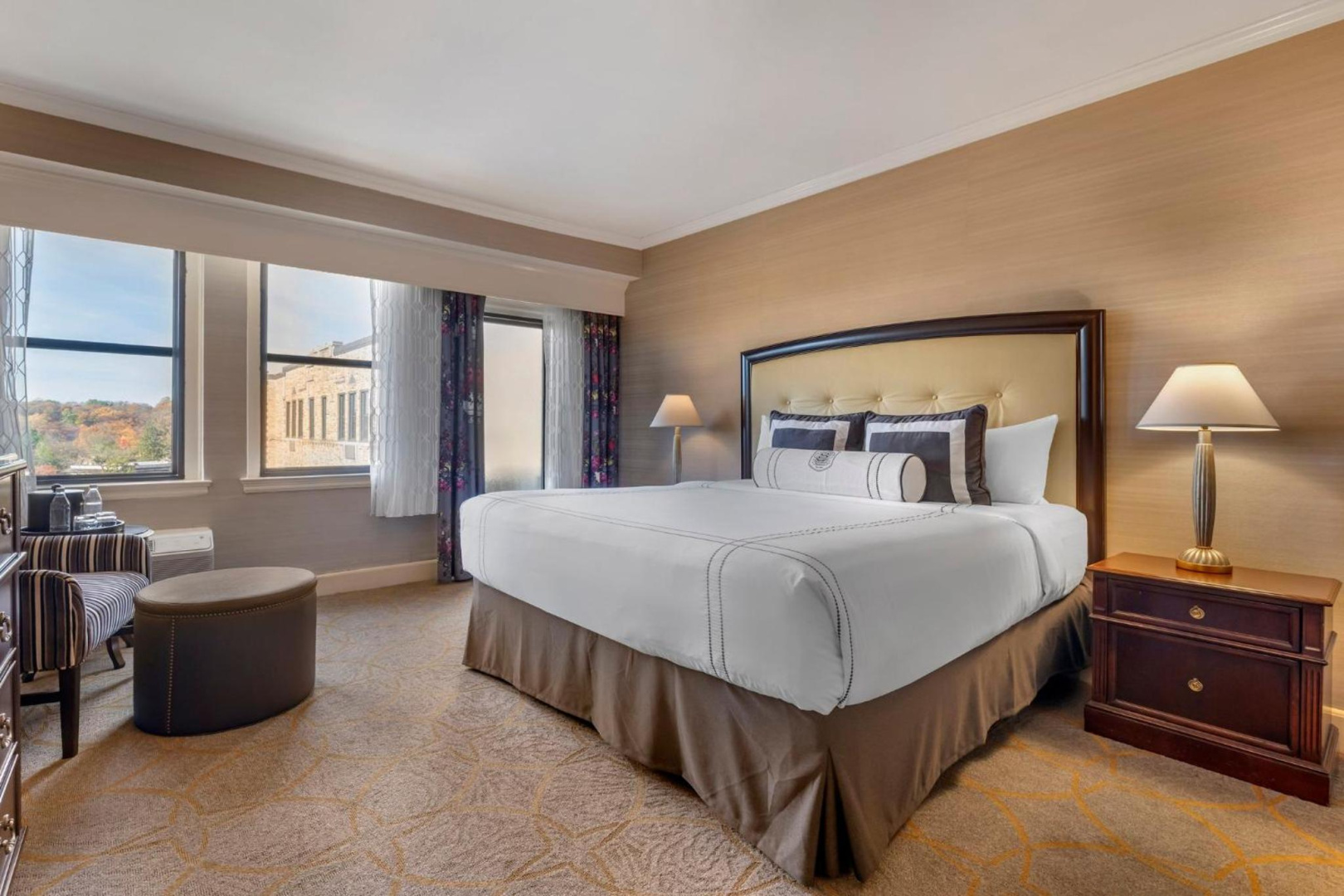 Foto - Omni Shoreham Hotel