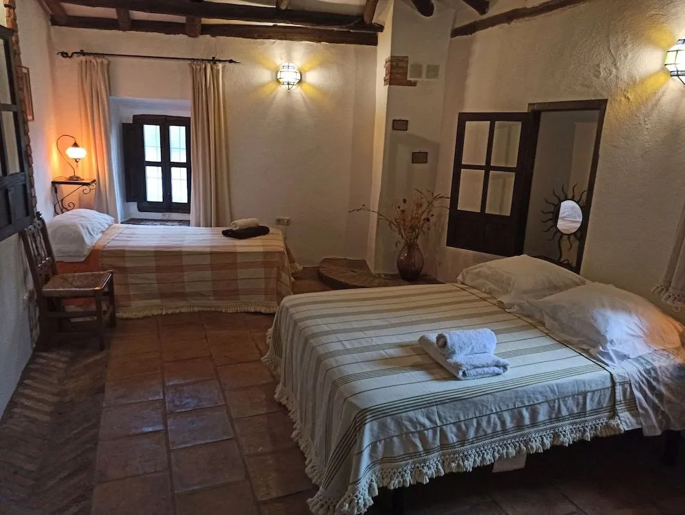 Photo - Hotel Rural Alqueria de los lentos