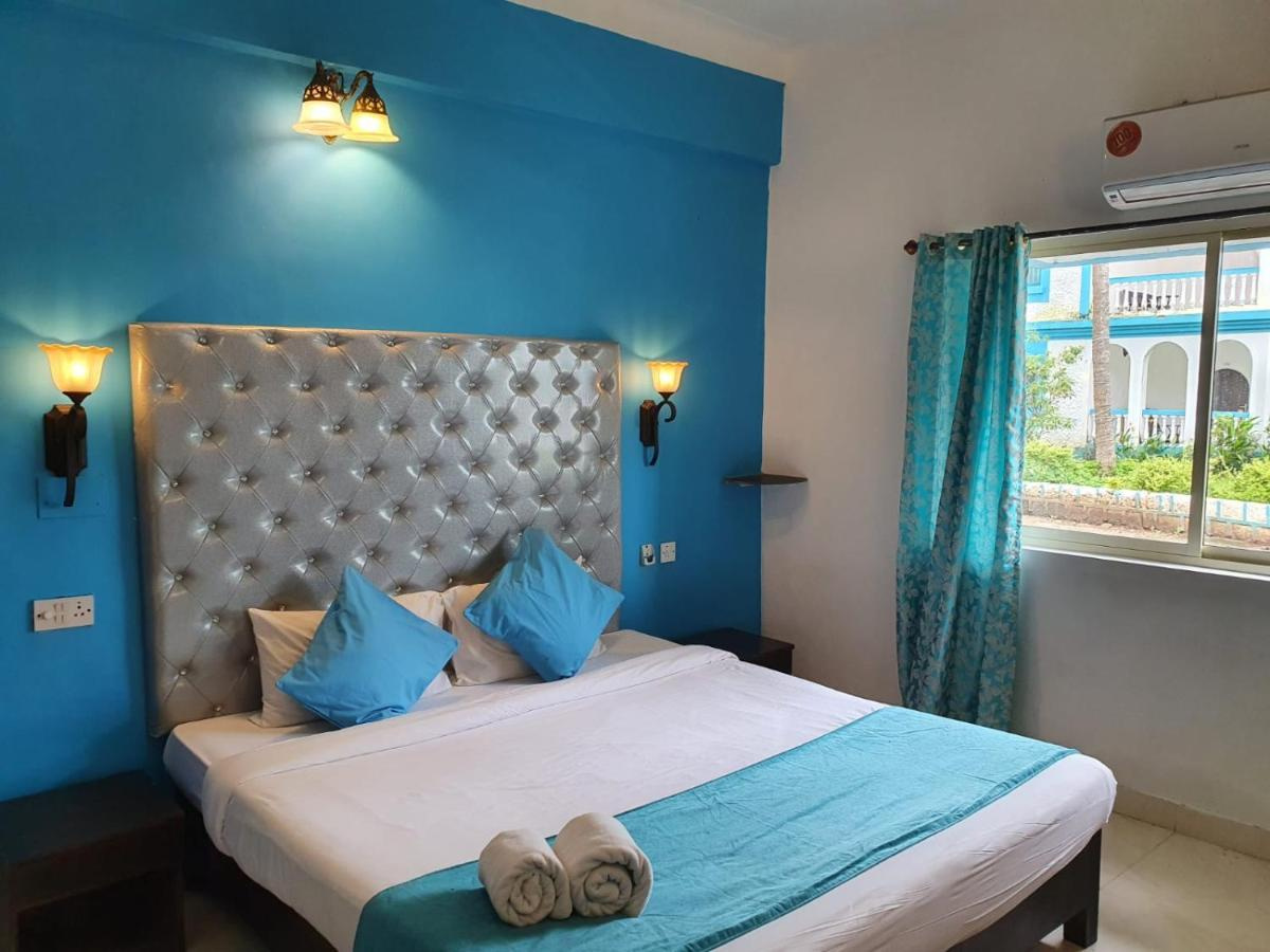 Photo - Paradise Village Beach Resort