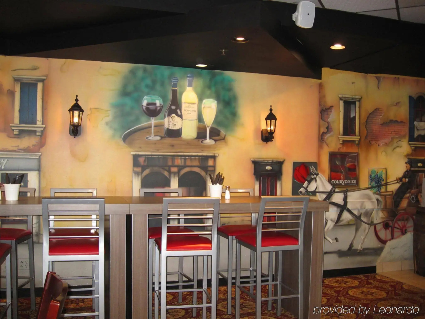 Photo - Quality Inn and Suites Montreal East