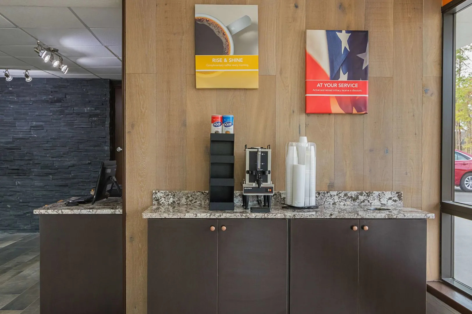Foto - Motel 6 Savannah, GA - Midtown