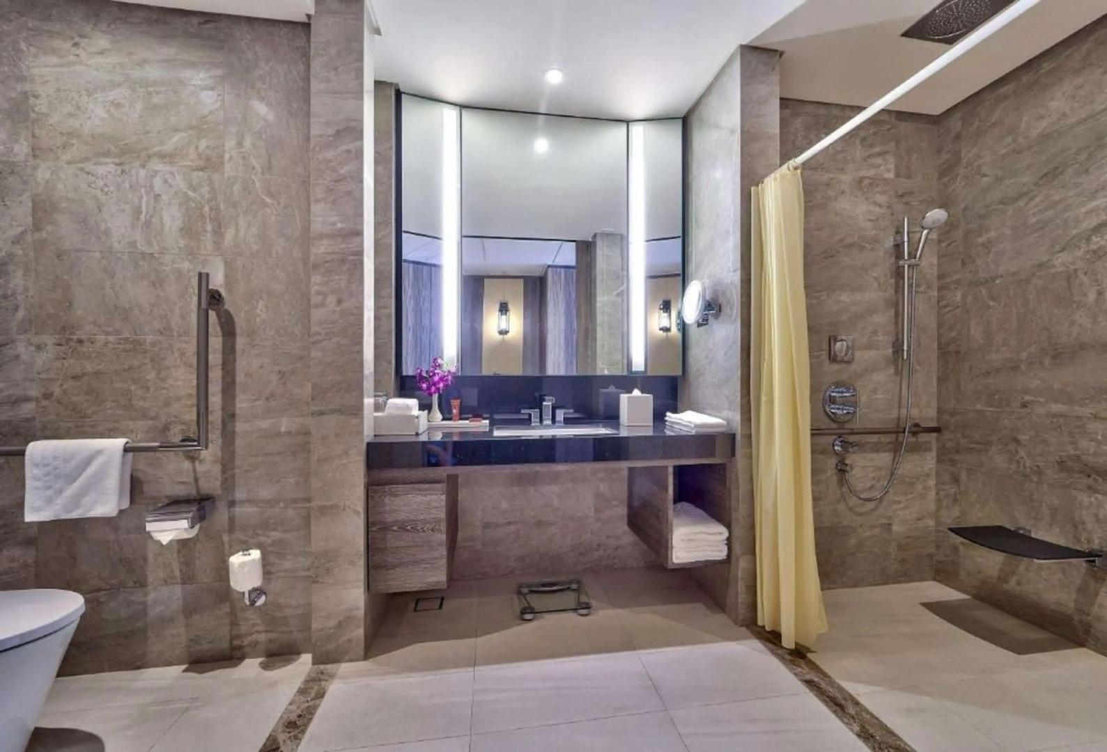 Photo - Conrad Manila