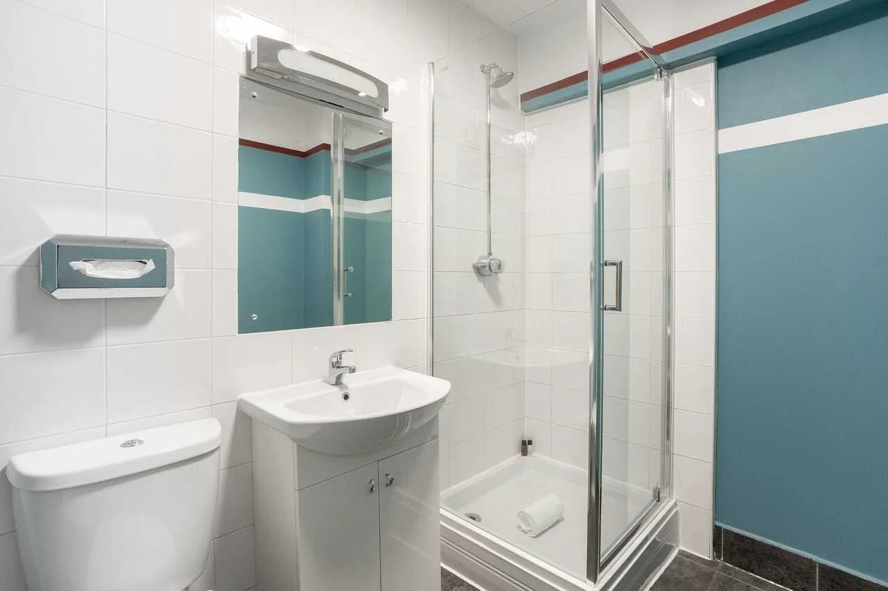 Photo - Malacuna Liverpool