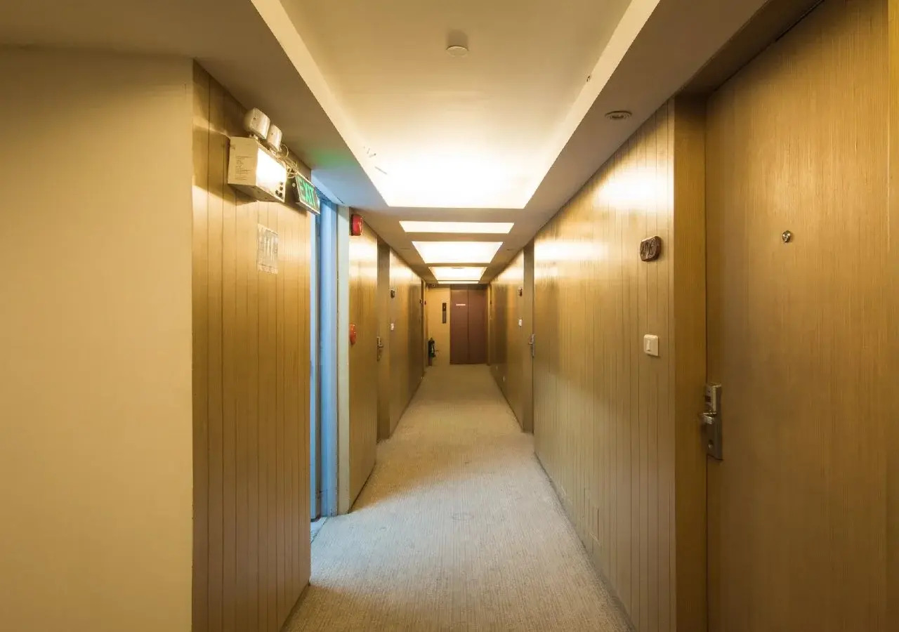 Photo - The E-Hotel Makati