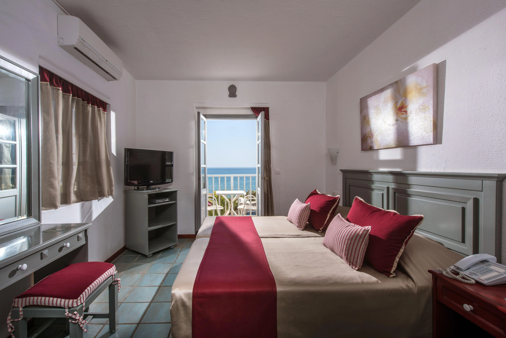 Photo - Silva Beach Hotel