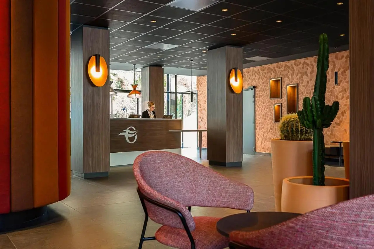 Foto - Hotel Oceania Paris Porte de Versailles