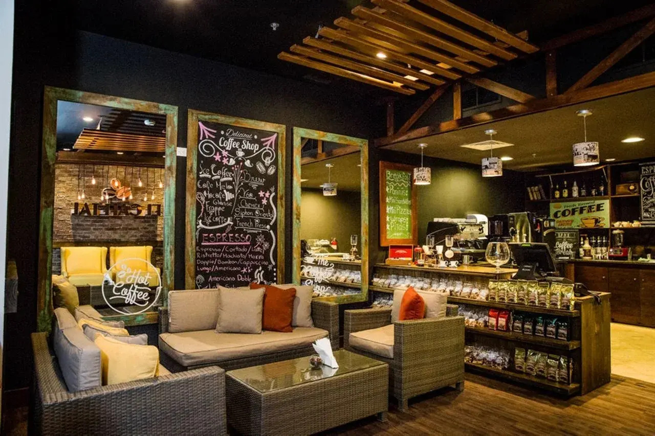 Photo - Crocs Resort & Casino