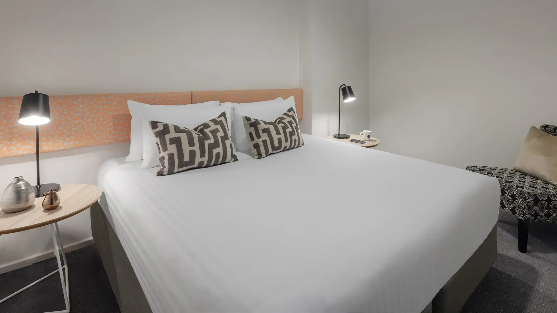 Photo - Oaks Perth Hotel