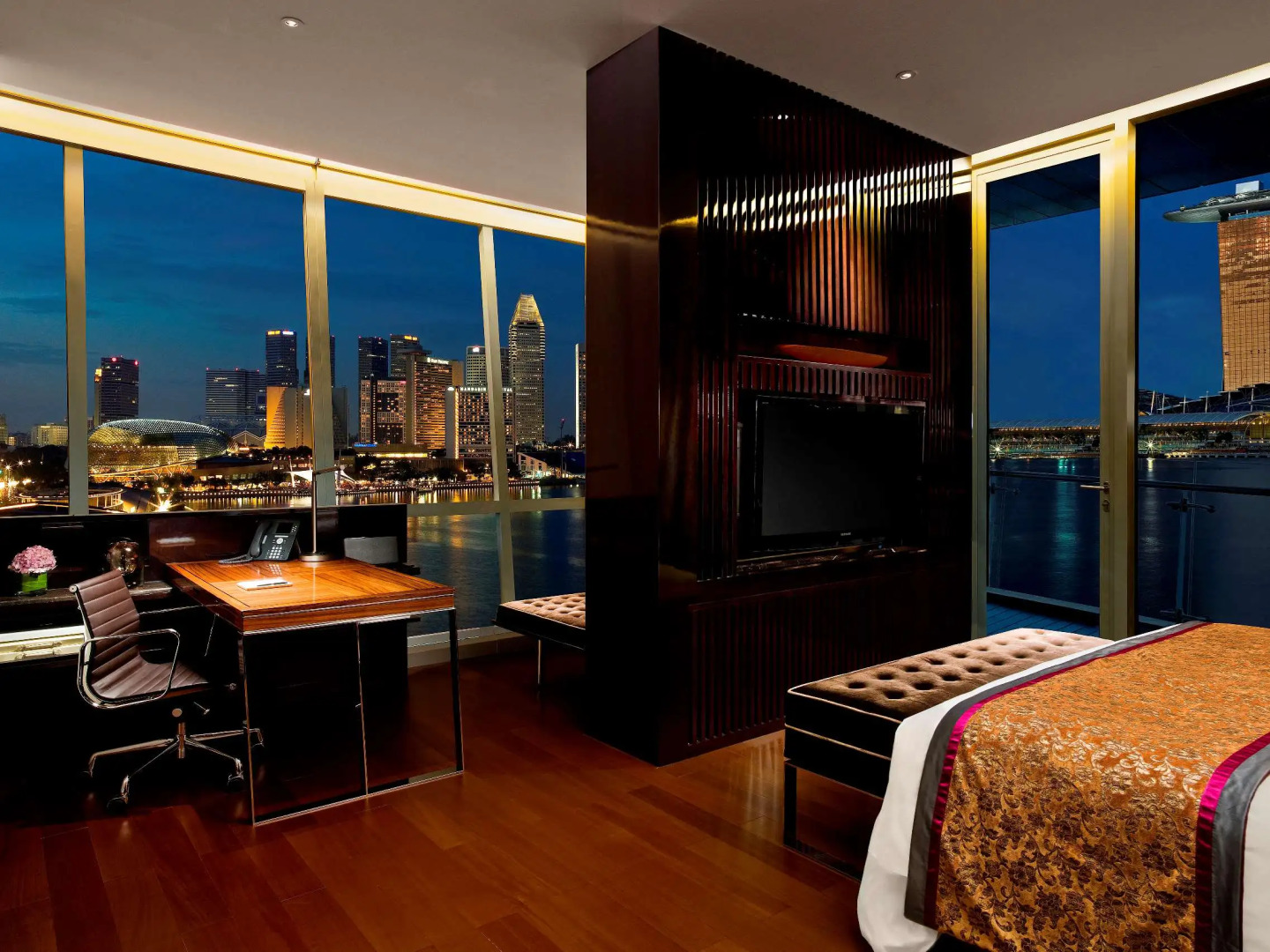 Photo - The Fullerton Bay Hotel Singapore