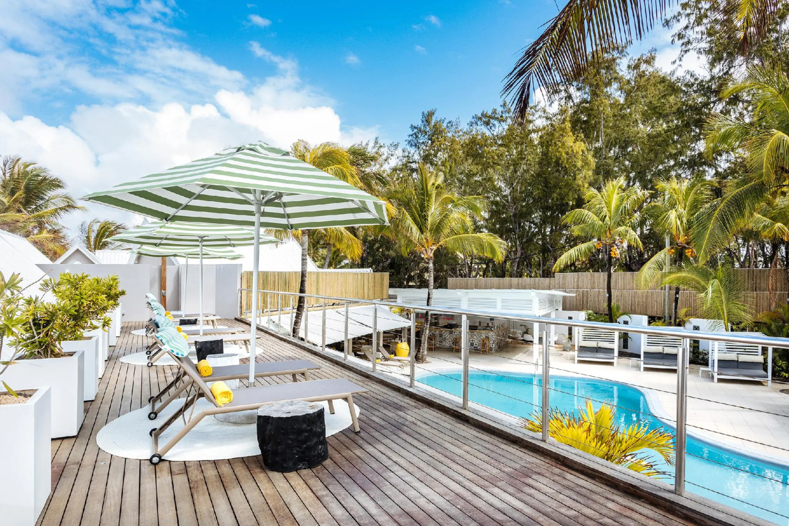 Photo - Tropical Attitude (Adults Only)