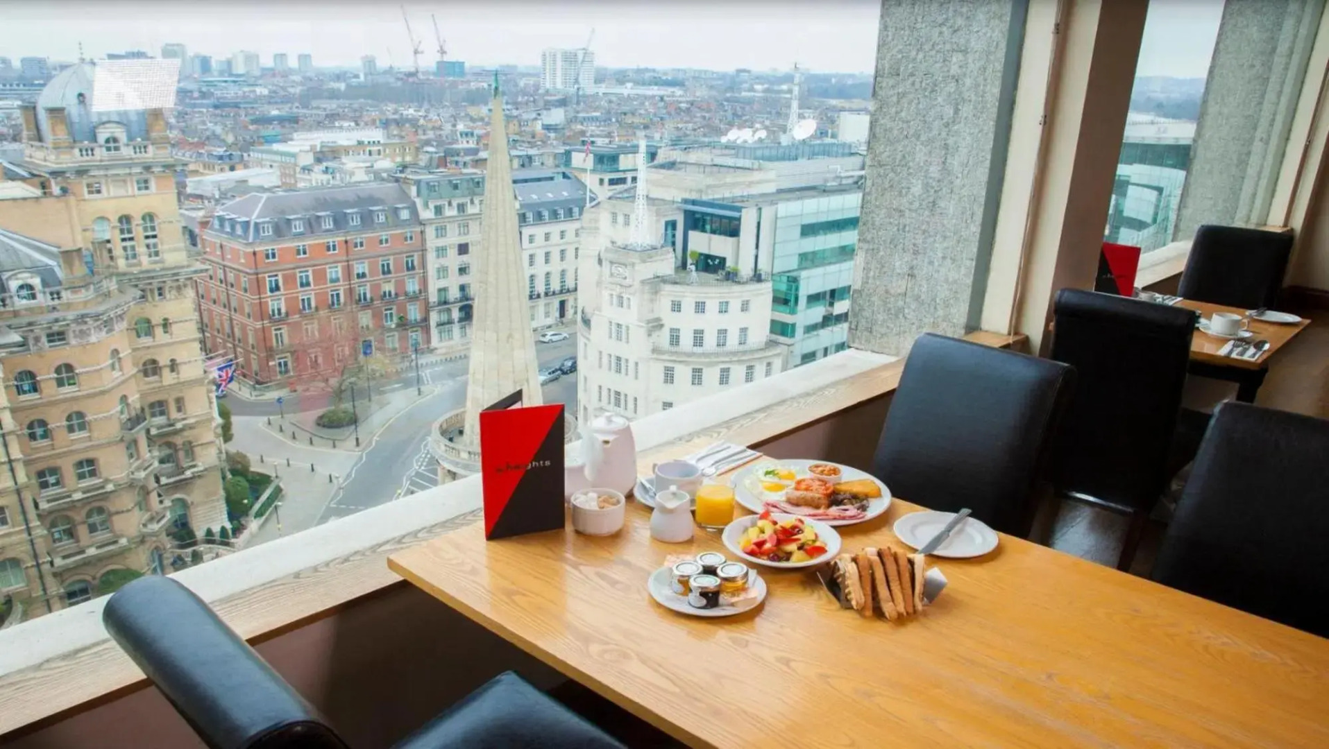 Foto - St George's Hotel - Wembley