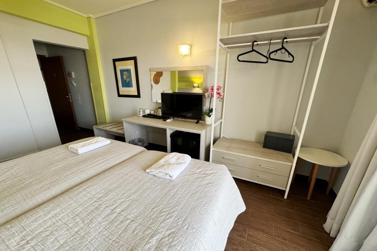 Photo - Myrto Hotel