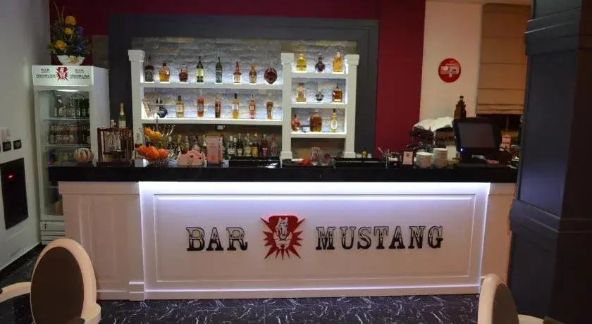 Photo - Hotel Mustang