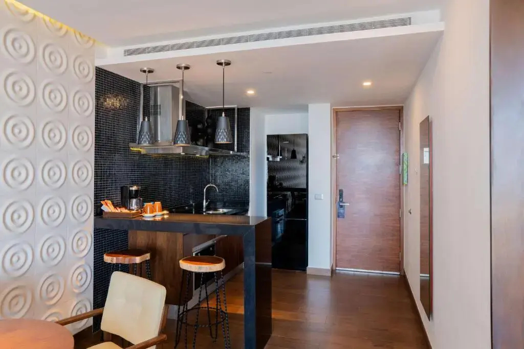 Photo - The Fives Downtown Hotel & Residences, Curio Collection by Hilton