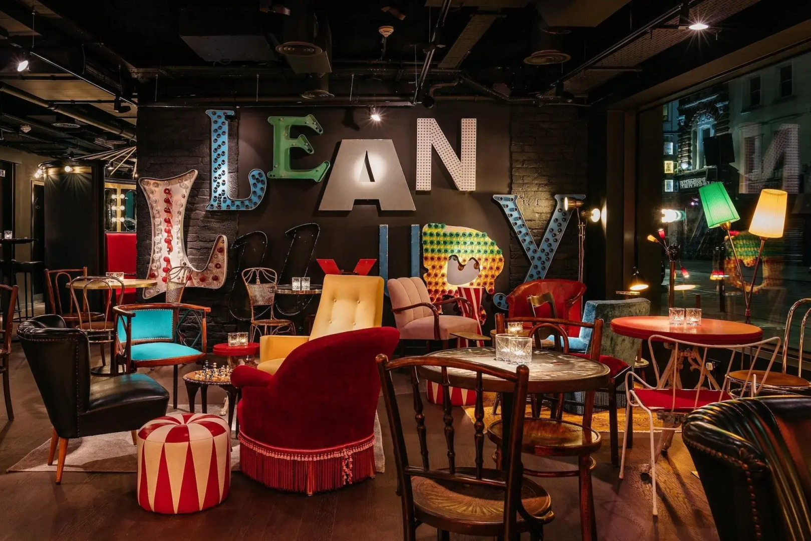 Foto - Ruby Lucy Hotel London by IHG