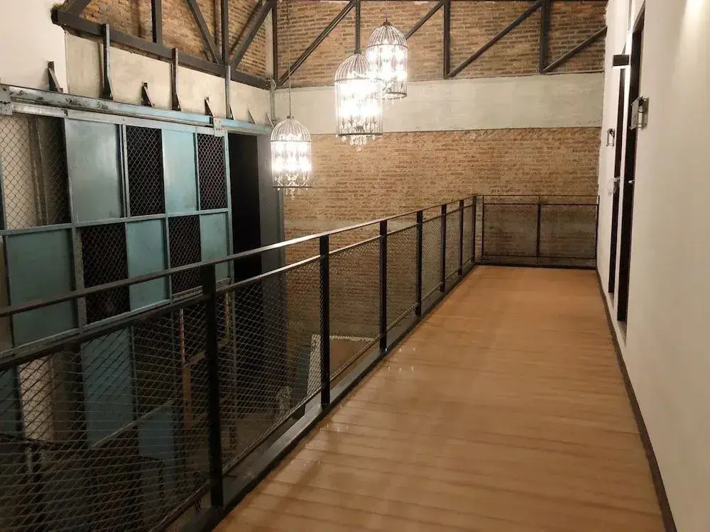 Photo - The Entaneer Poshtel