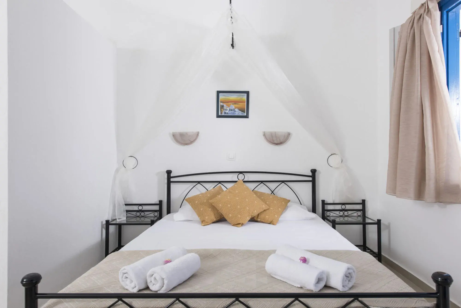 Foto - Thira's Dolphin