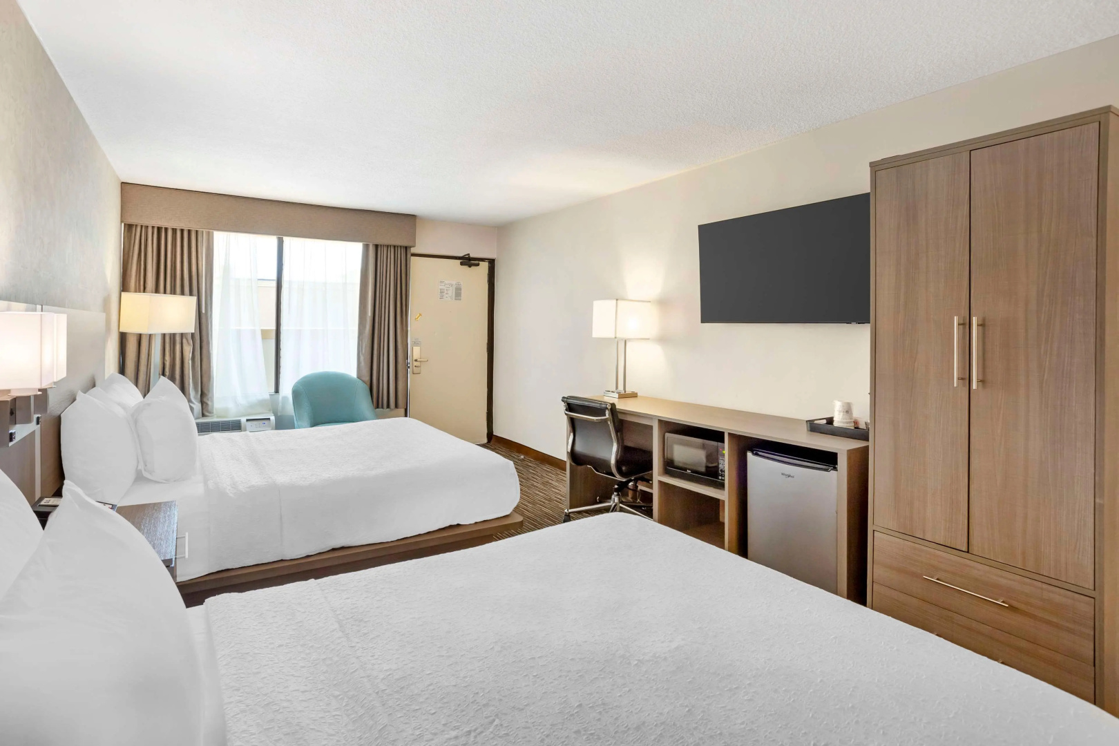 Photo - Best Western Mill River Manor