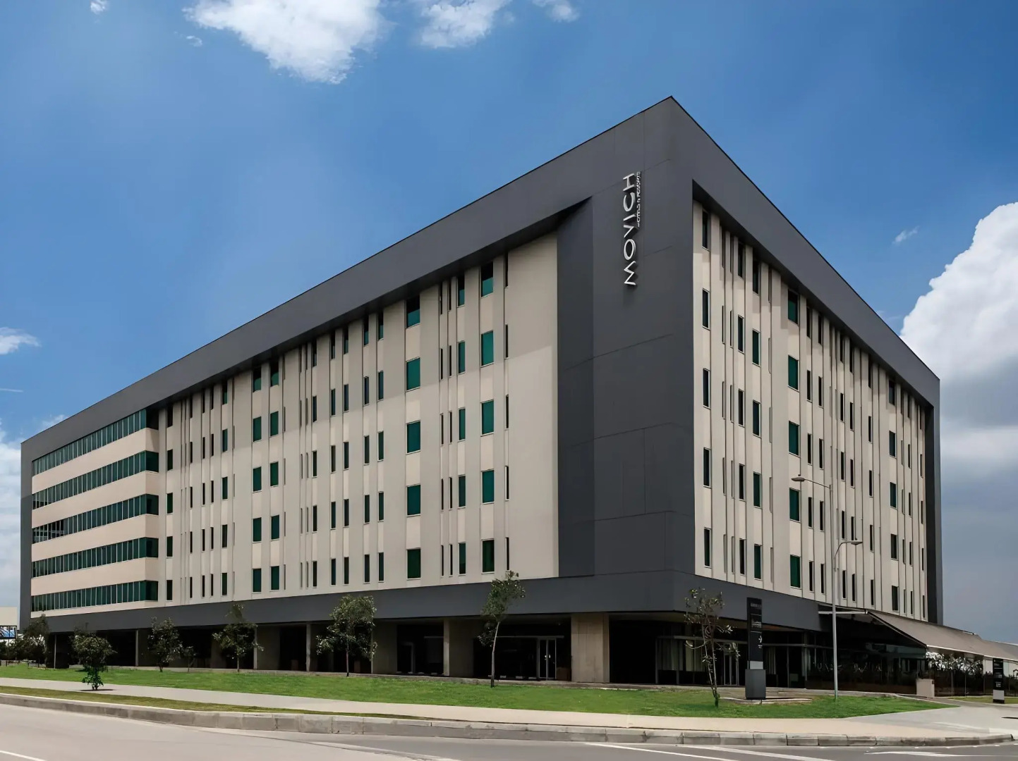 Foto - Movich Buró 26