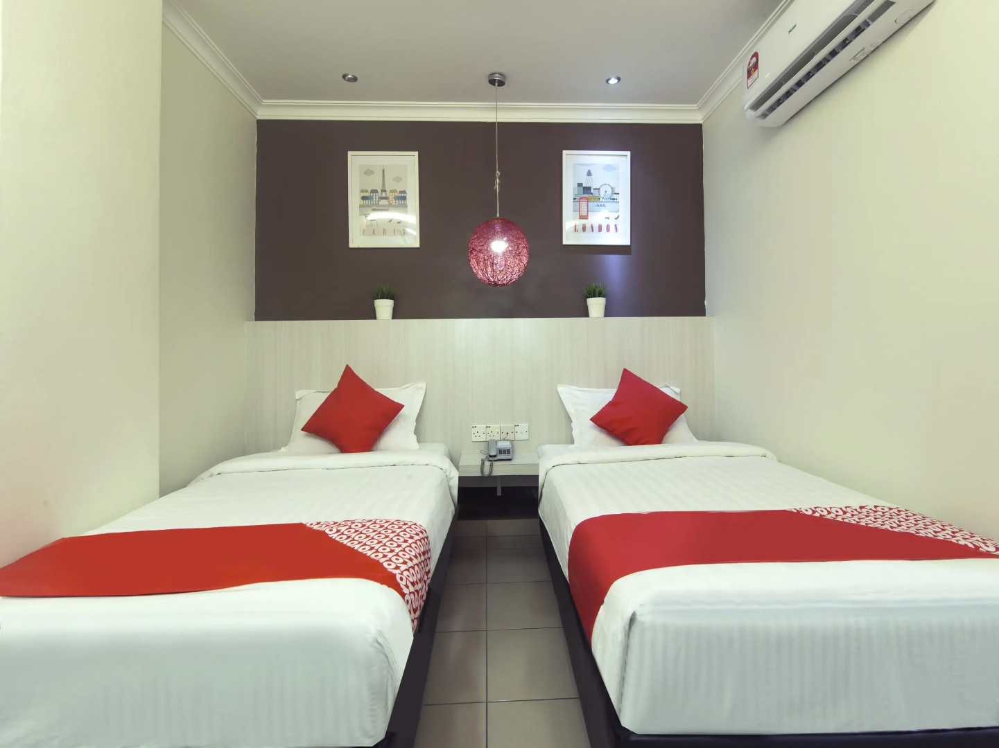 Foto - OYO 761 City Hotel
