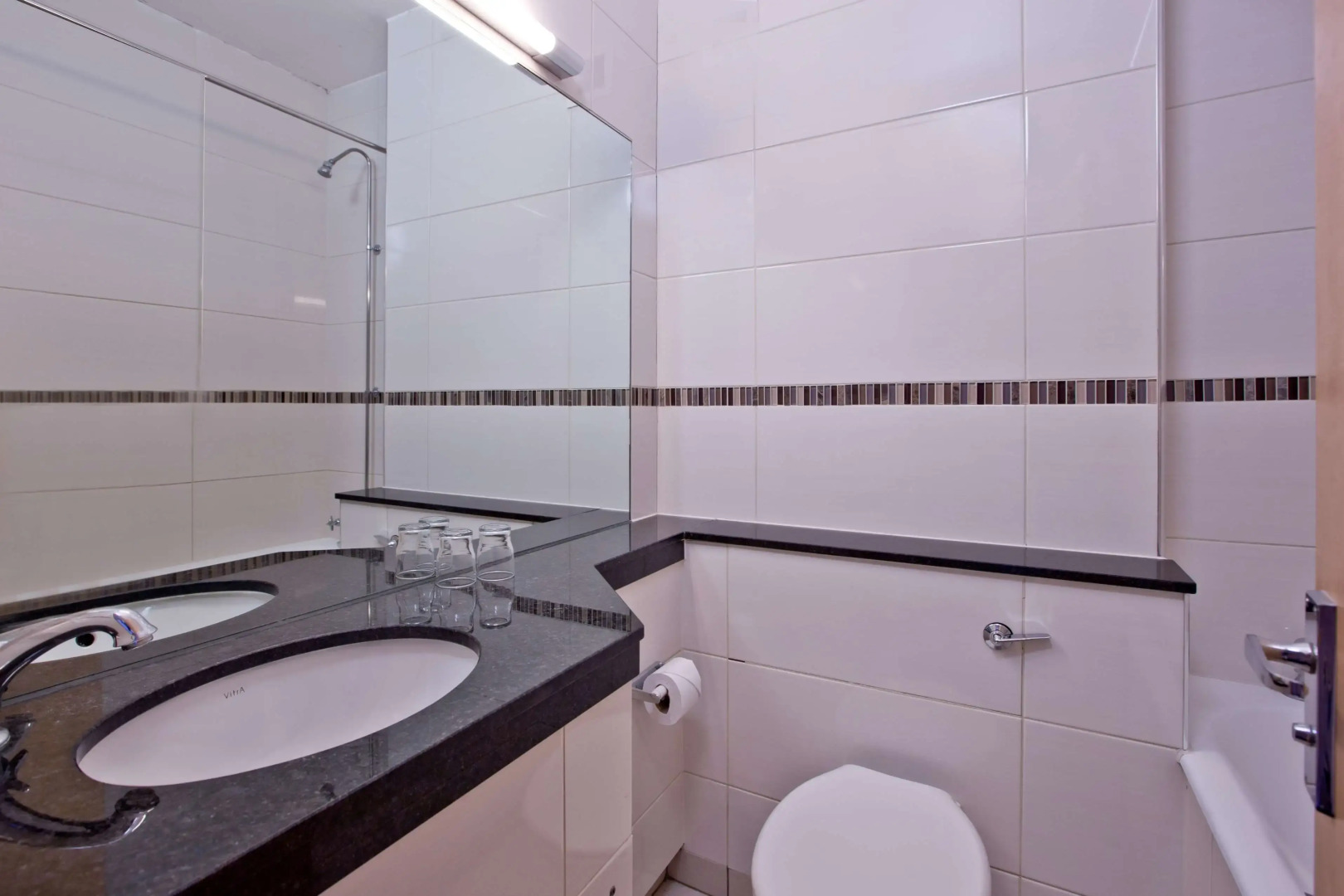 Photo - Tavistock Hotel