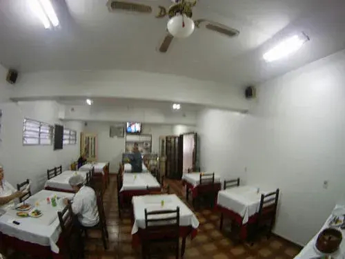 Photo - Center Plaza Hotel