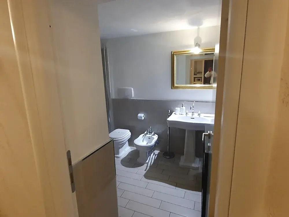 Photo - Best Suites Pantheon