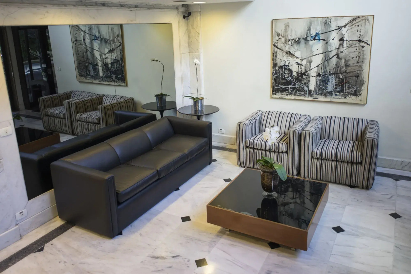 Photo - Bristol The Time Berrini