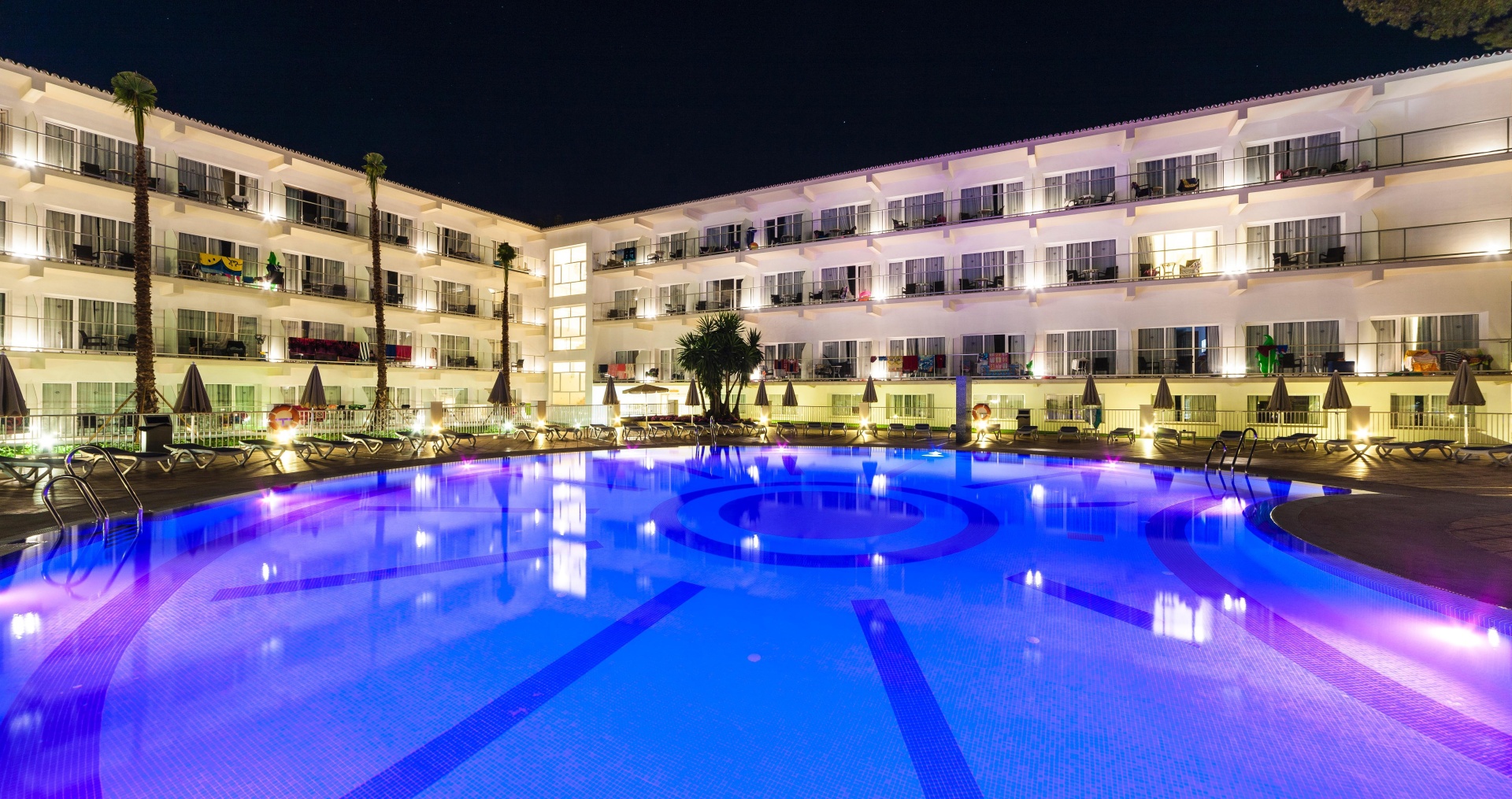 Photo - Globales Playa Estepona