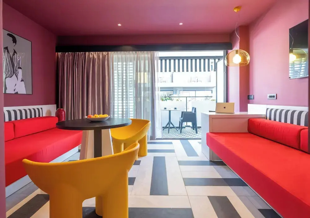 Foto - The Pal Living in a Concept