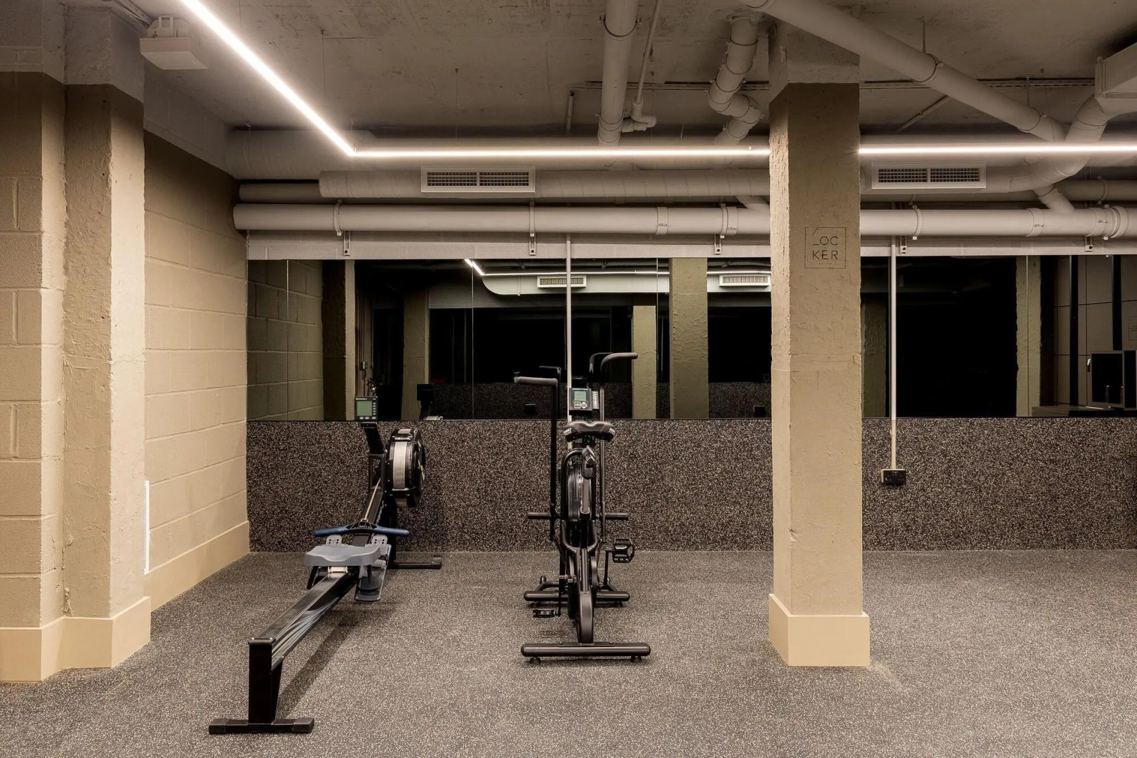 Foto - Locke at Broken Wharf