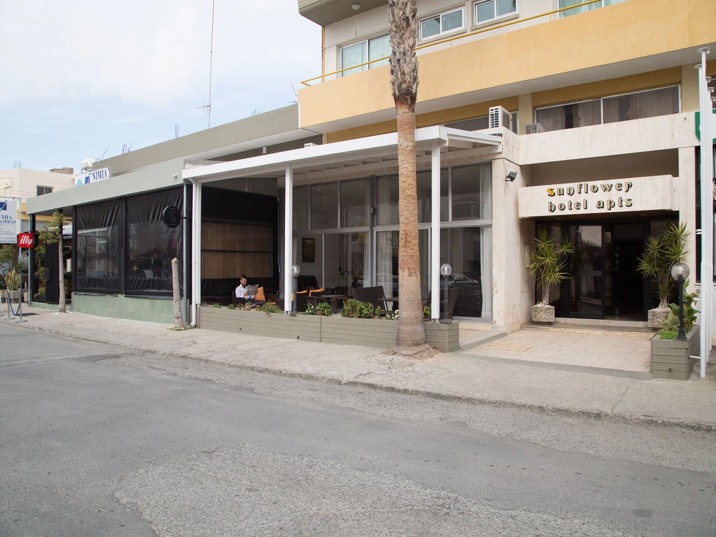 Photo - Sunflower Hotel Apartments