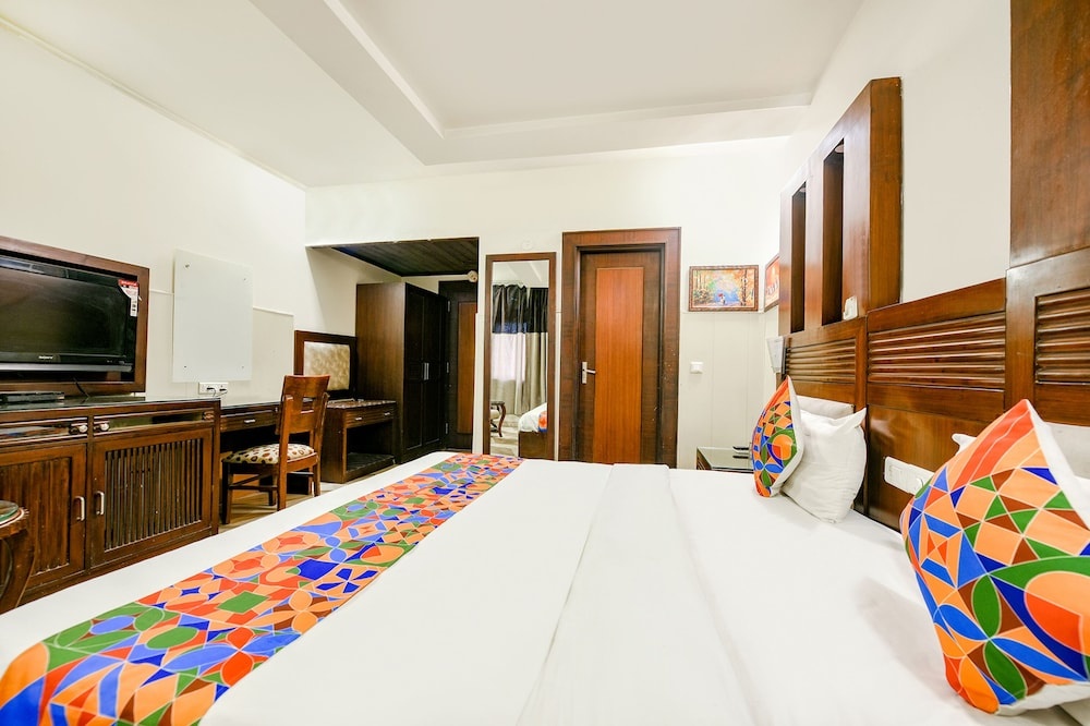 Fabhotel Grand Boutique