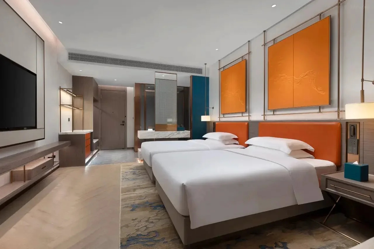 Days Hotel by Wyndham Jingzhou Jinlong