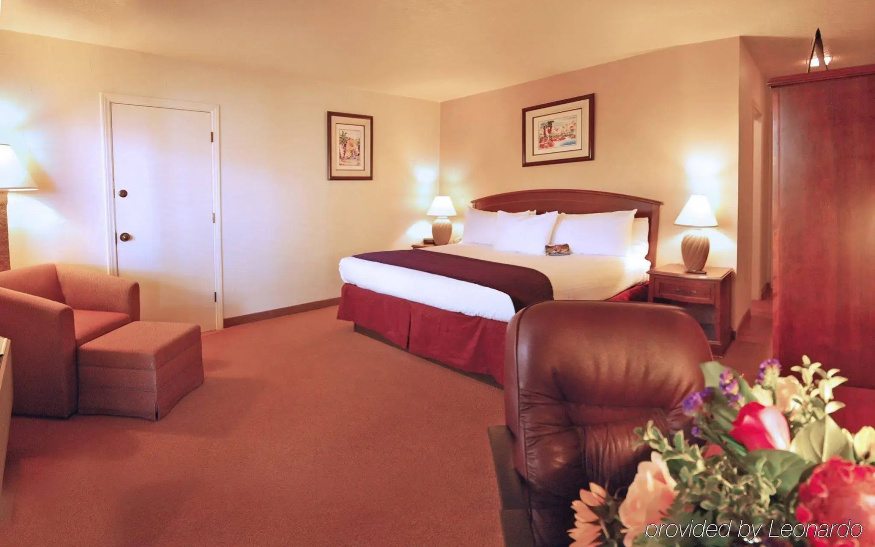 Photo - Palm Mountain Resort & Spa