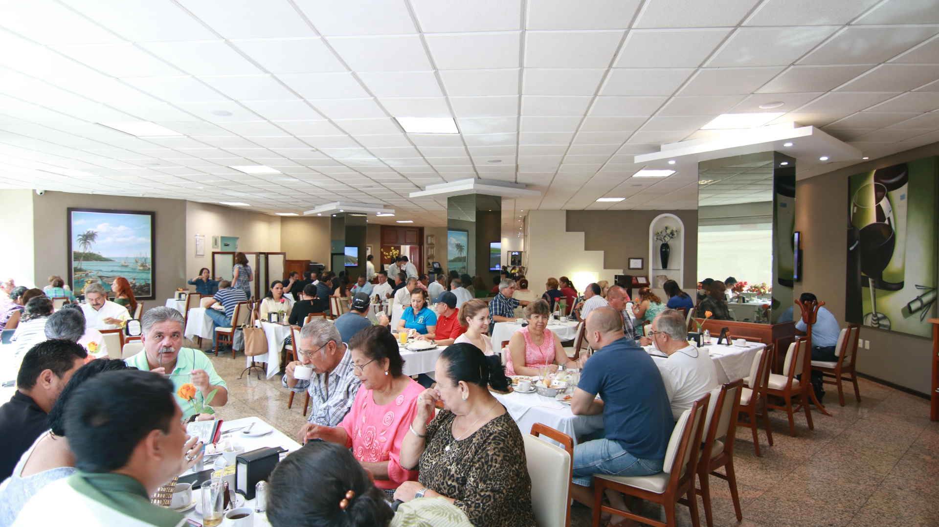 Photo - Hotel Fray Junipero Serra