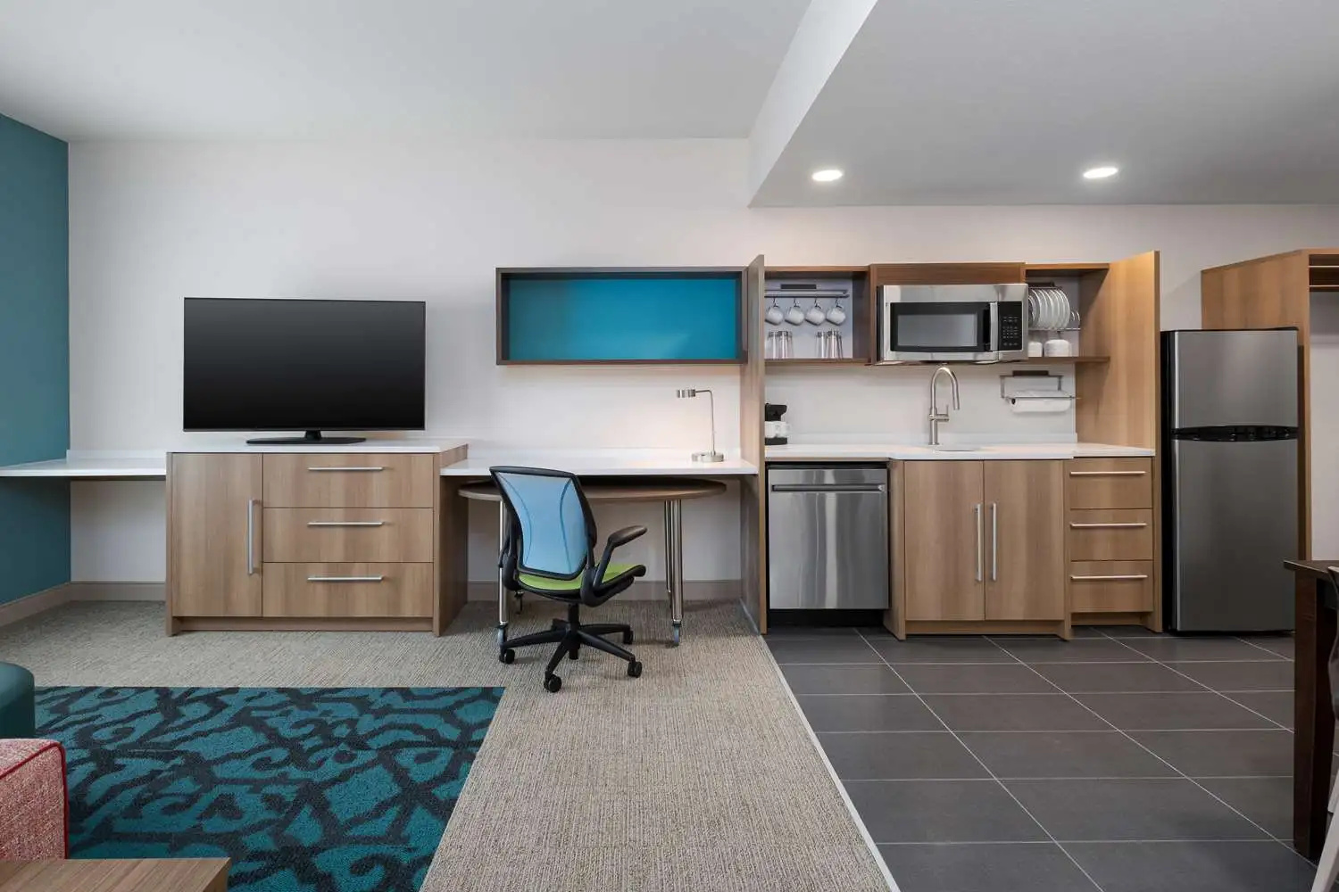 Photo - Home2 Suites BY Hilton Phoenix Midtown