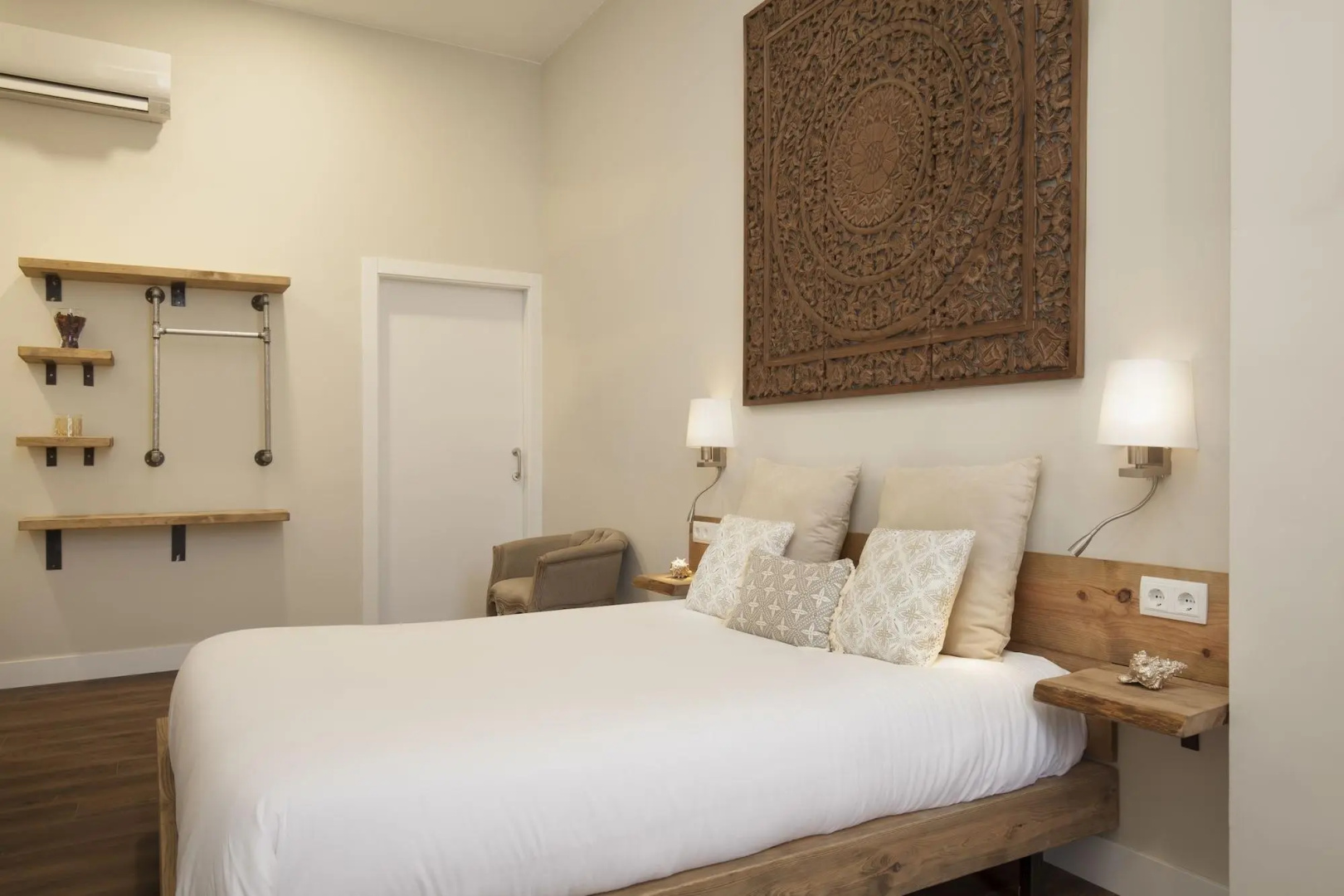 Photo - Hotel Radha