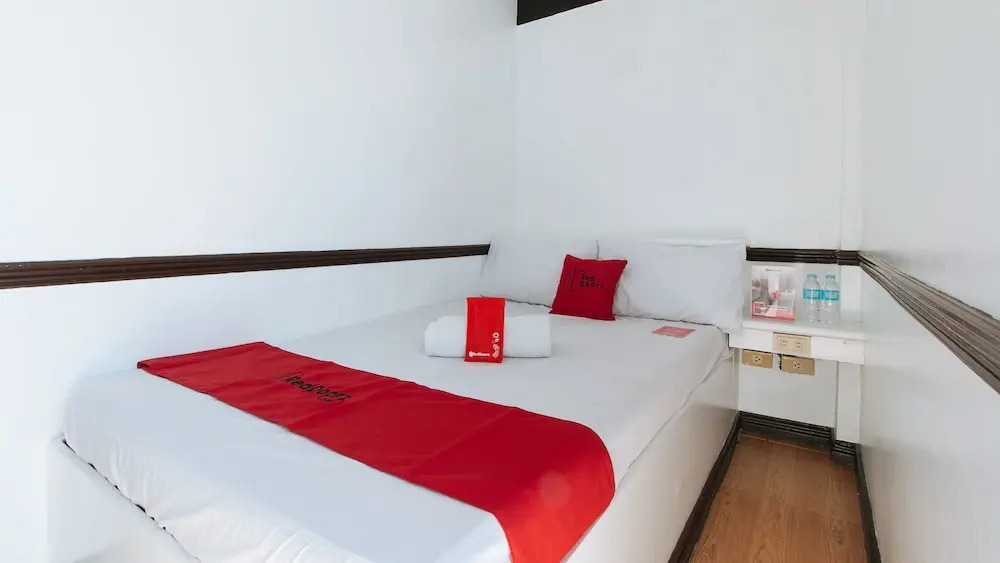 Photo - RedDoorz Plus at Villa Gloria Taguig