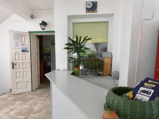 Photo - Fira Backpackers Place