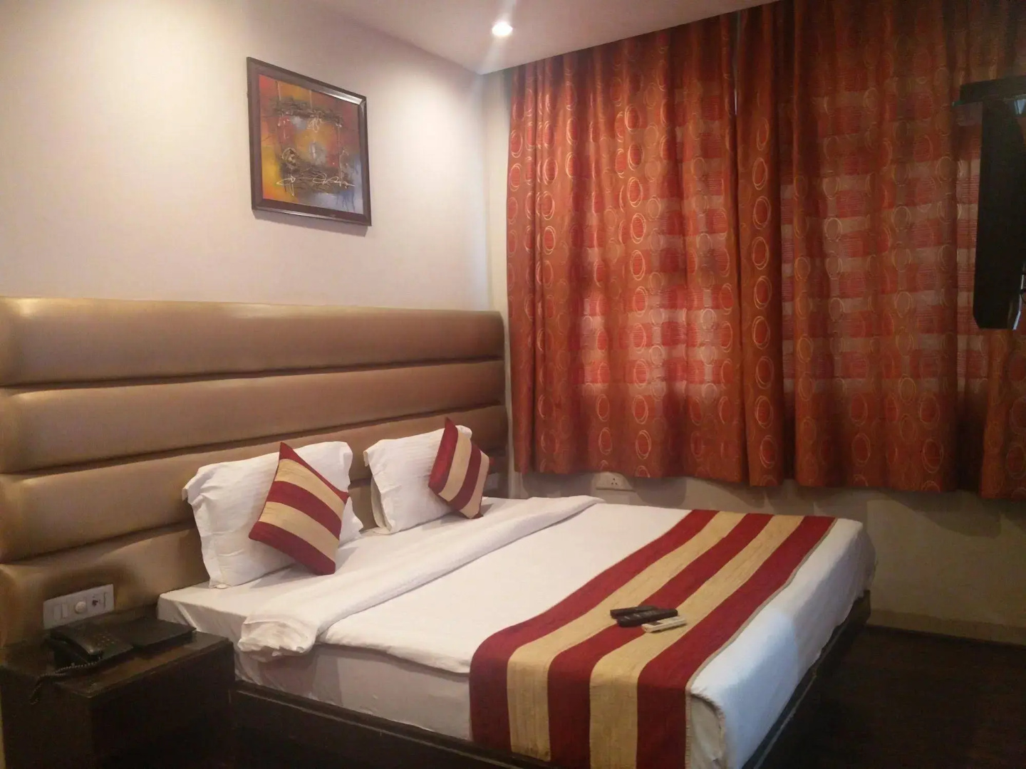 Photo - Rupam Hotel - Air Purified comfort