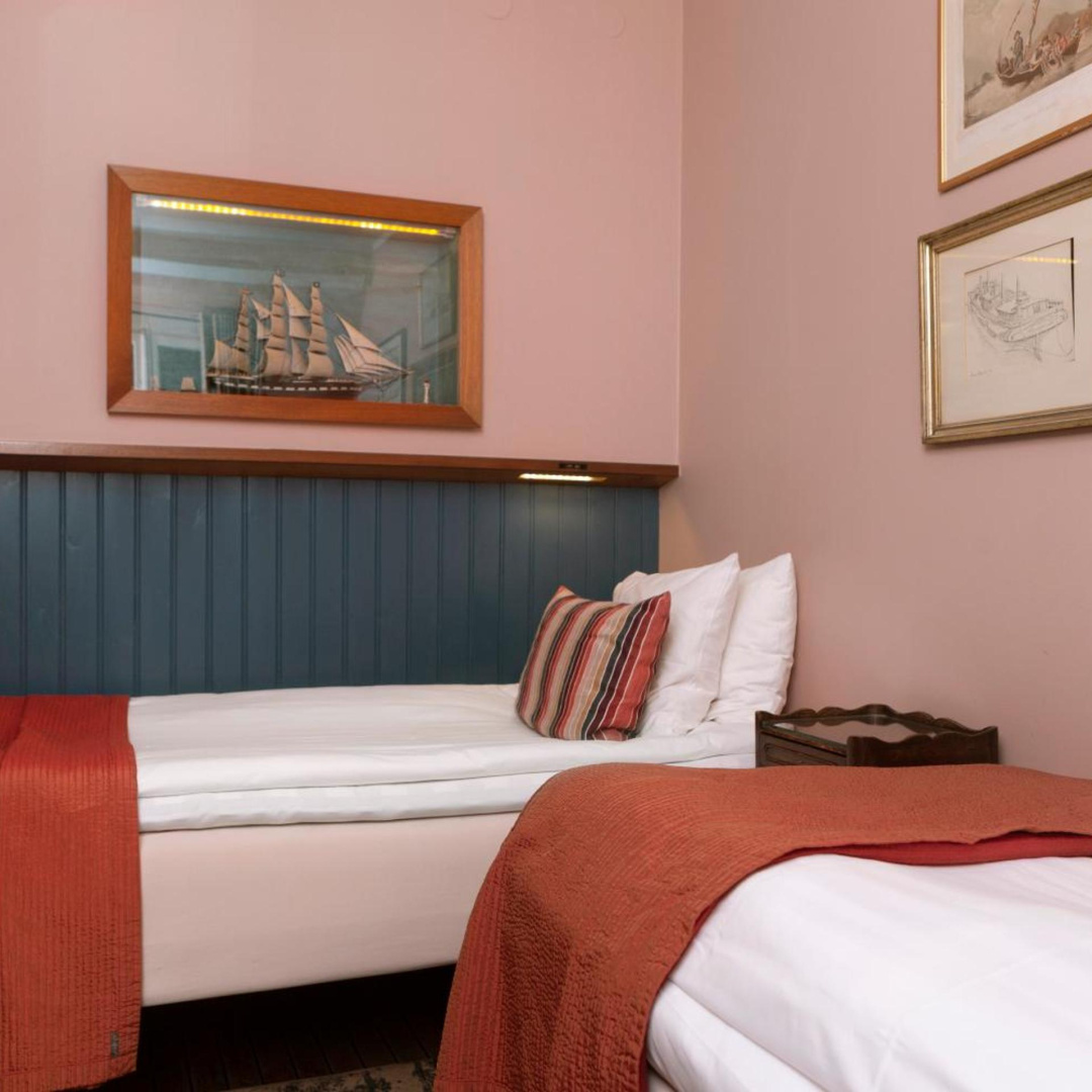 Photo - Lord Nelson Hotel
